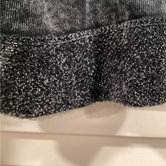 Vintage Havana Charcoal Cold Shoulder Top M - Picture 8 of 8